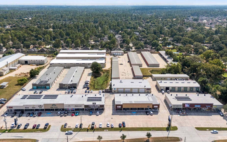 11703-11729 Spring Cypress Rd, Tomball, TX for lease - Primary Photo - Image 1 of 10