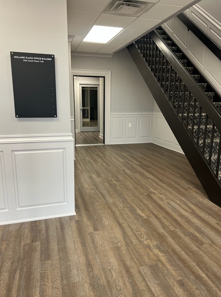 4190 S Plaza Trl, Virginia Beach, VA à louer - Photo intérieure - Image 3 de 38