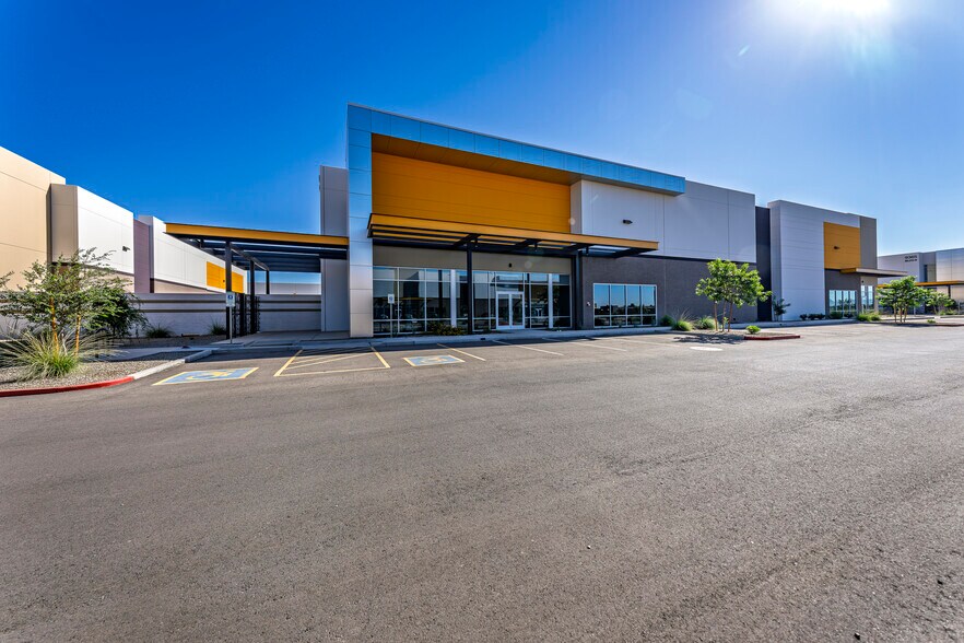 SEC Ellsworth Road & Pecos Rd, Mesa, AZ for lease - Primary Photo - Image 1 of 30