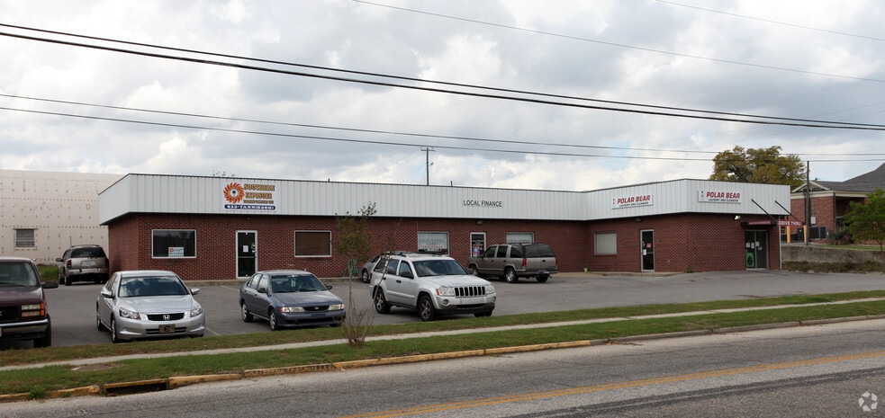 5-9 S Church St, Manning, SC for lease - Primary Photo - Image 1 of 2