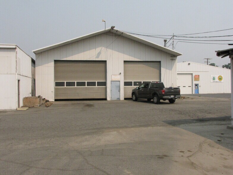 8031 Branch Road, Harrah, WA à vendre - Photo du bâtiment - Image 2 de 8