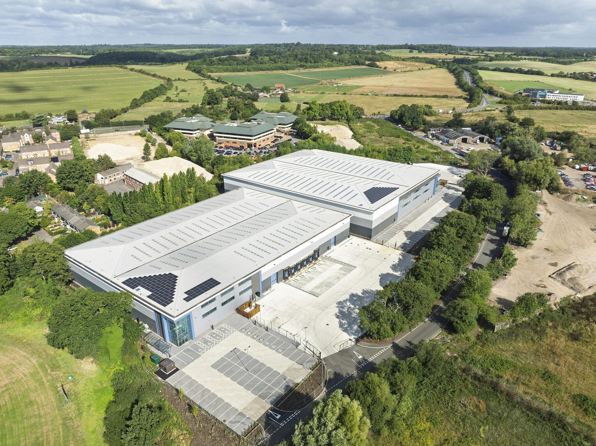 Denham Way, Rickmansworth à louer Photo du bâtiment- Image 1 de 93