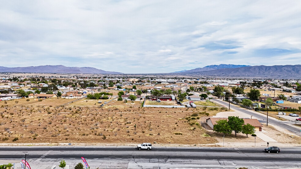 11695 Hesperia Rd, Hesperia, CA for sale - Aerial - Image 2 of 11