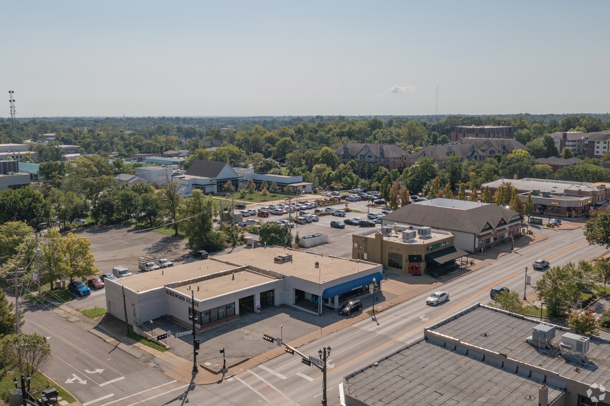 300 S Kirkwood Rd, Kirkwood, MO for sale Primary Photo- Image 1 of 5