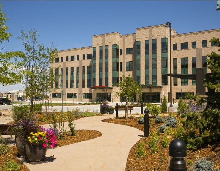 10107 Ridgegate Pky, Lone Tree, CO à louer - Photo du bâtiment - Image 2 de 5