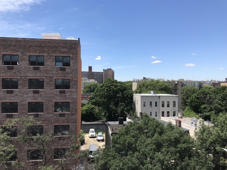 3830 Park, Bronx, NY for sale - Primary Photo - Image 1 of 1