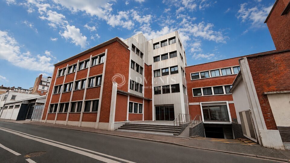 Bureau dans Malakoff à louer - Photo du bâtiment - Image 2 de 12