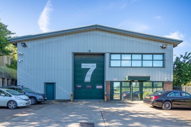 More details for Bat And Ball Rd, Sevenoaks - Industrial for Lease