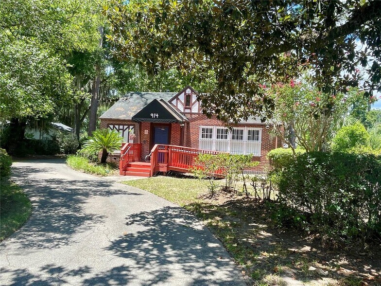 914 NW 13th St, Gainesville, FL à vendre - Photo du bâtiment - Image 1 de 16
