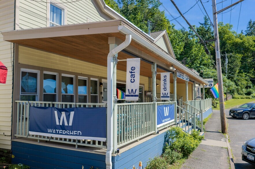 53470 NY-30 Hwy, Roxbury, NY à vendre - Photo du bâtiment - Image 2 de 63