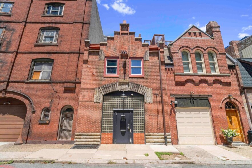 1319 Irving St, Philadelphia, PA for sale - Building Photo - Image 2 of 14