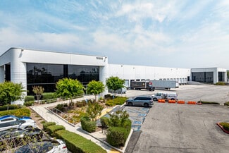 Plus de détails pour 10660 Acacia St, Rancho Cucamonga, CA - Industriel à vendre