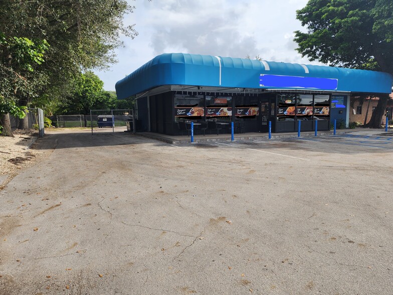 3215 Davie Blvd, Fort Lauderdale, FL for sale - Building Photo - Image 3 of 21