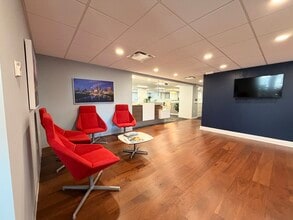 150 E Broad St, Columbus, OH for lease Interior Photo- Image 2 of 5