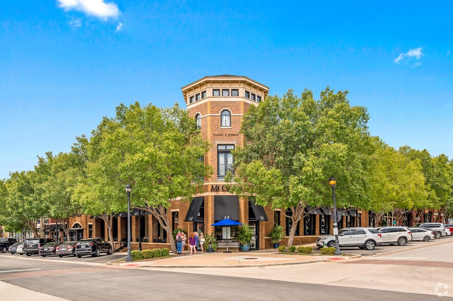1256 Main St, Southlake, TX à louer - Photo du bâtiment - Image 2 de 12