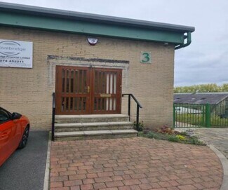 Plus de détails pour Clyde St, Bingley - Bureau à louer