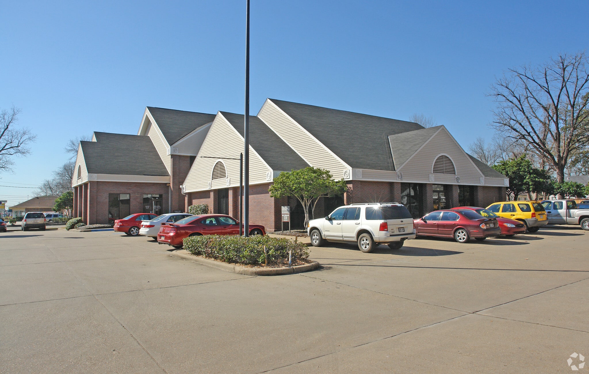 4300 Youree Dr, Shreveport, LA à louer Photo principale- Image 1 de 37