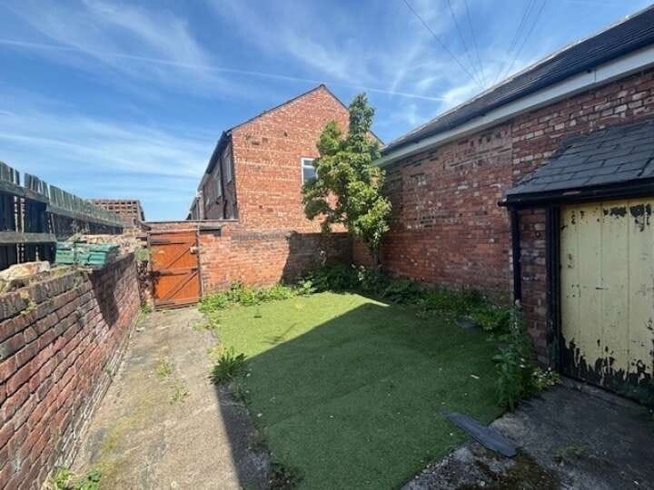 92 Bidston Av, Birkenhead à vendre - Photo du bâtiment - Image 2 de 8