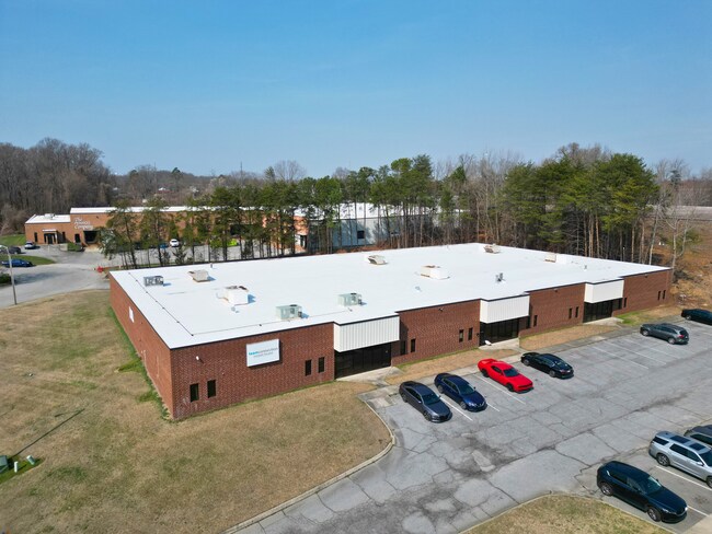 More details for 615 Alton Pl, High Point, NC - Industrial for Lease