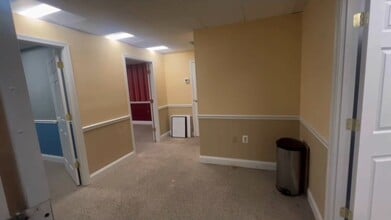 2 Professional Dr, Gaithersburg, MD à louer - Vidéo sur l’inscription commerciale 