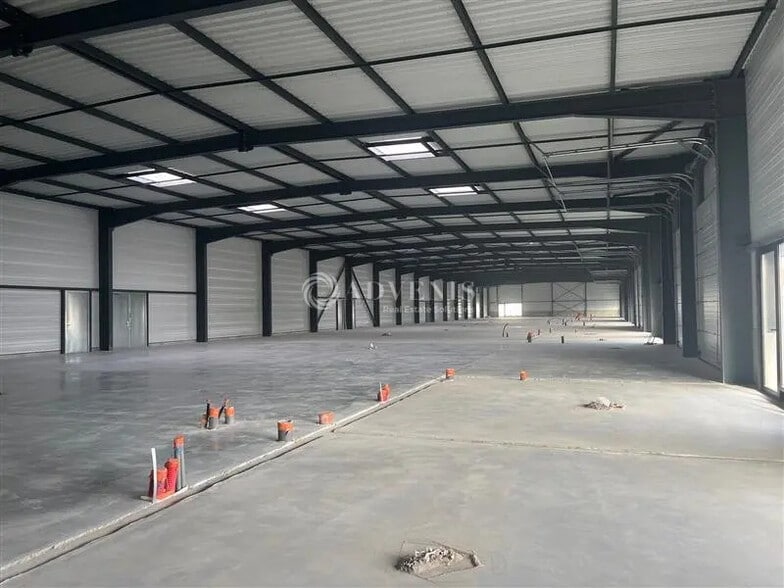 Flex in Schweighouse-sur-Moder for lease - Interior Photo - Image 2 of 3