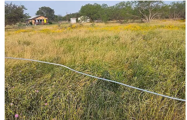 228 Apache Loop, Cherokee, TX à vendre - Photo du bâtiment - Image 3 de 6