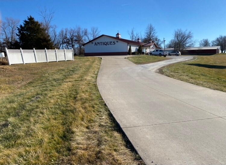 4414 N Baltimore St, Kirksville, MO à vendre - Photo du bâtiment - Image 2 de 16