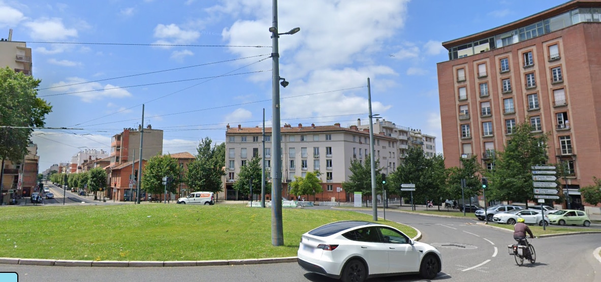 75 Avenue De Muret, Toulouse for sale Building Photo- Image 1 of 3