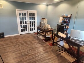 20-40 E 8th St, Front Royal, VA for lease Building Photo- Image 2 of 14