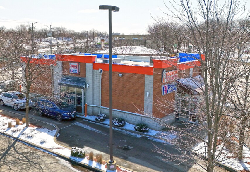 8721 S Stoney Island Ave, Chicago, IL for lease - Building Photo - Image 2 of 6