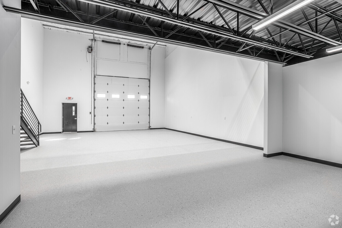 7700 Broadway Ext, Oklahoma City, OK 73116 - Unité C11 - - Photo intérieure - Image 2 of 2