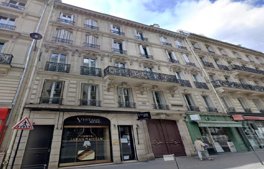 199 Rue Du Faubourg Saint-Honoré, Paris à louer - Photo du bâtiment - Image 1 de 14