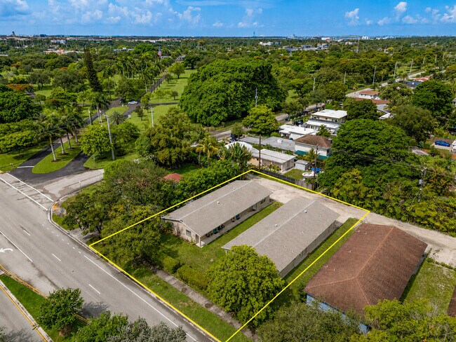 Plus de détails pour 1911-1915 SW 4th Ave, Fort Lauderdale, FL - Multi-résidentiel à vendre