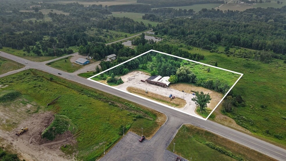 20221 US Highway 10, Reed City, MI for sale - Building Photo - Image 2 of 10