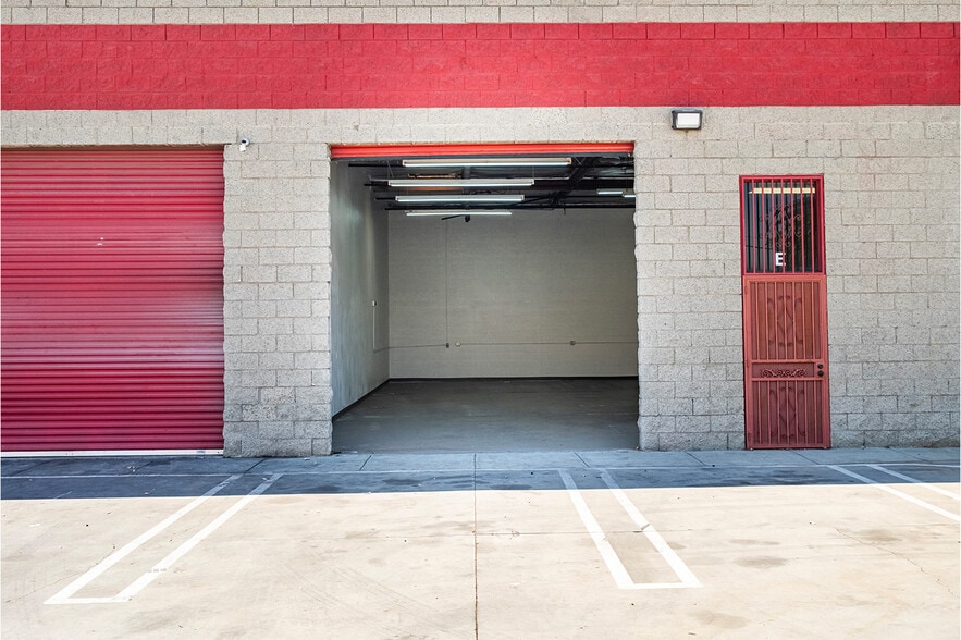 845 Mahar Ave, Wilmington, CA for sale - Building Photo - Image 3 of 8