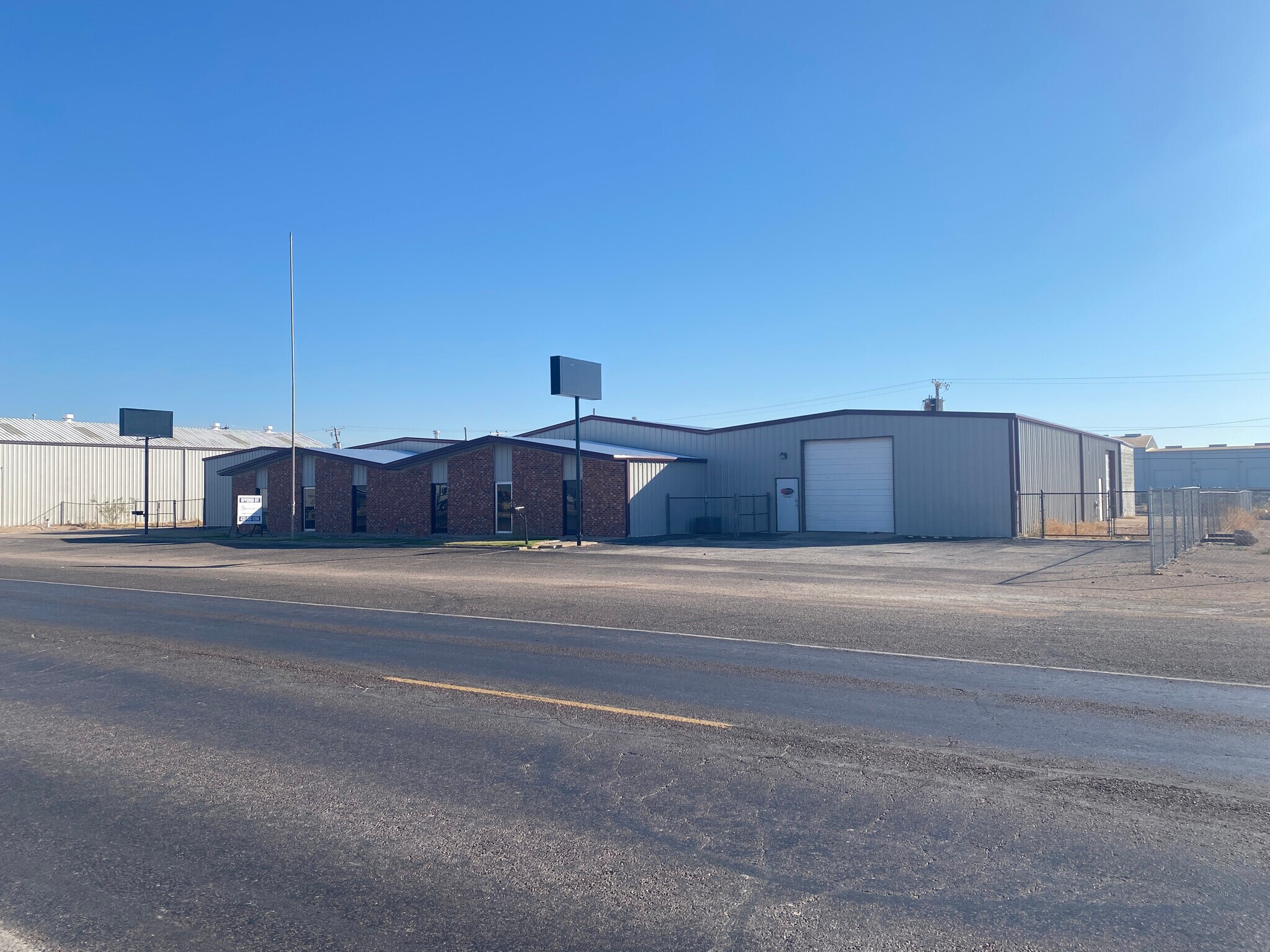 8326 N County Rd W, Odessa, TX for lease Building Photo- Image 1 of 33