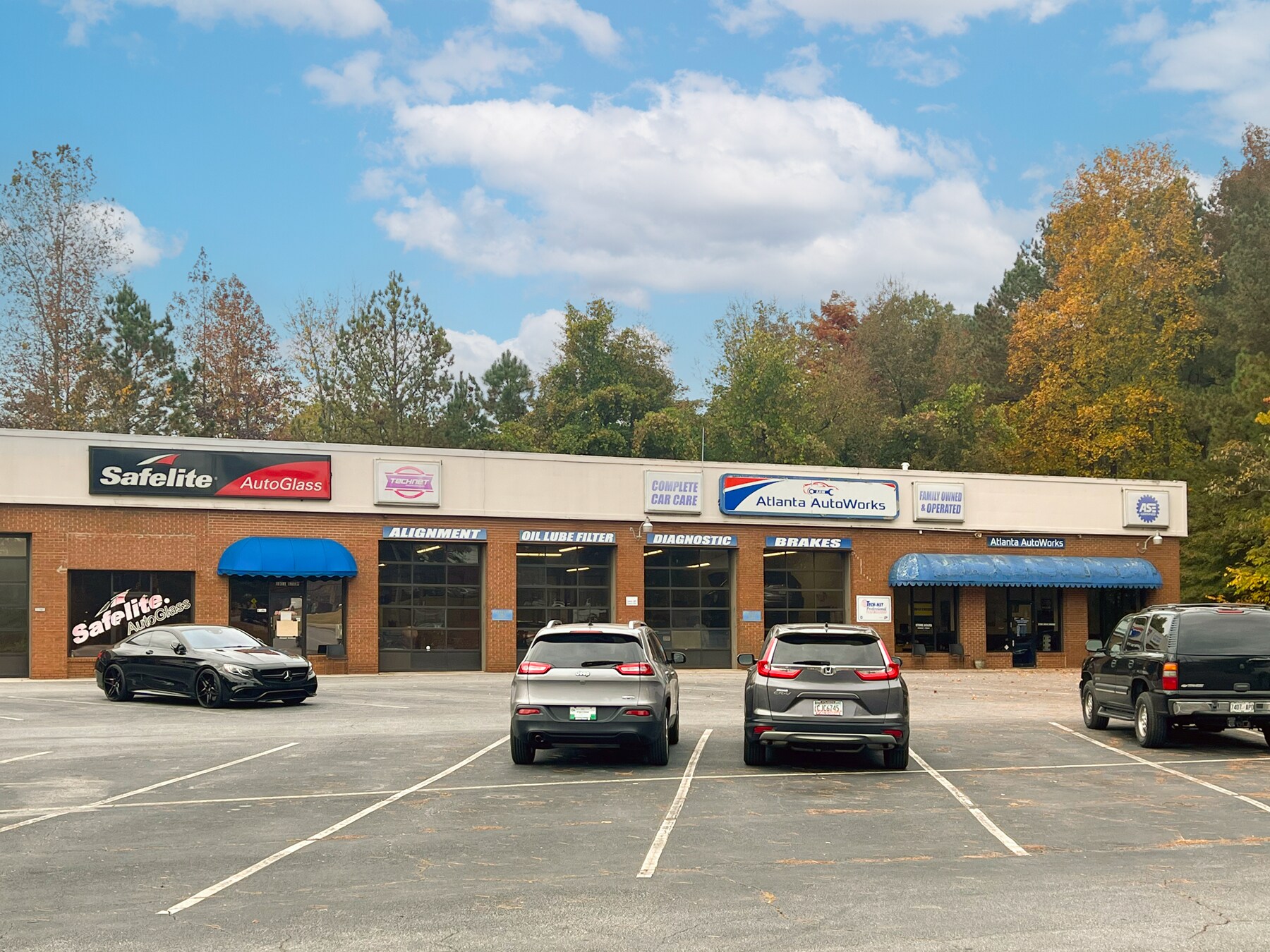 1011 S Marietta Pky SE, Marietta, GA for lease Primary Photo- Image 1 of 5