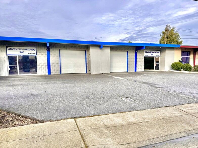 1088 Independence Ave, Mountain View, CA for sale - Building Photo - Image 1 of 1