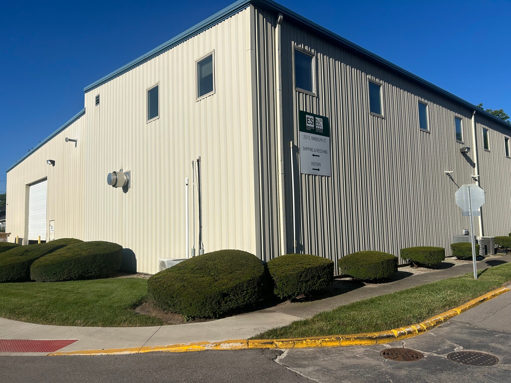 257 E Randolph St, Nappanee, IN à vendre Photo du bâtiment- Image 1 de 7
