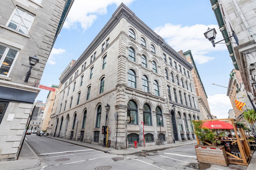 417-419 Rue Saint-Pierre, Montréal, QC à louer - Photo du bâtiment - Image 3 de 4