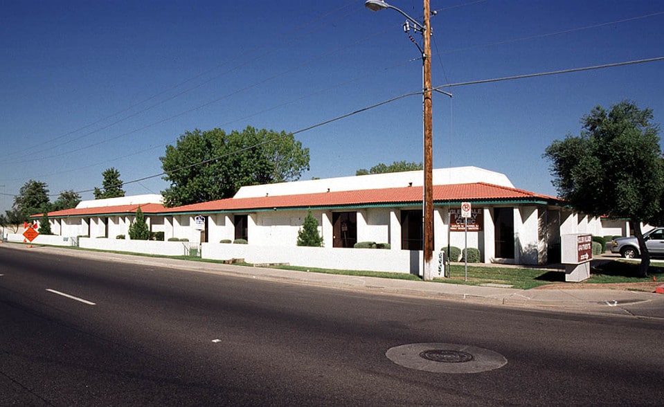 8607 N 59th Ave, Glendale, AZ à louer - Photo du bâtiment - Image 2 de 29