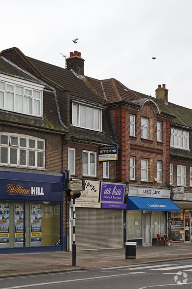 53-53A Green Lanes, London for lease - Building Photo - Image 2 of 2