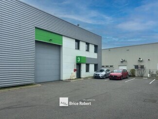 Plus de détails pour 5 Avenue Louis Blériot, Chassieu - Bureau, Local d'activités à louer