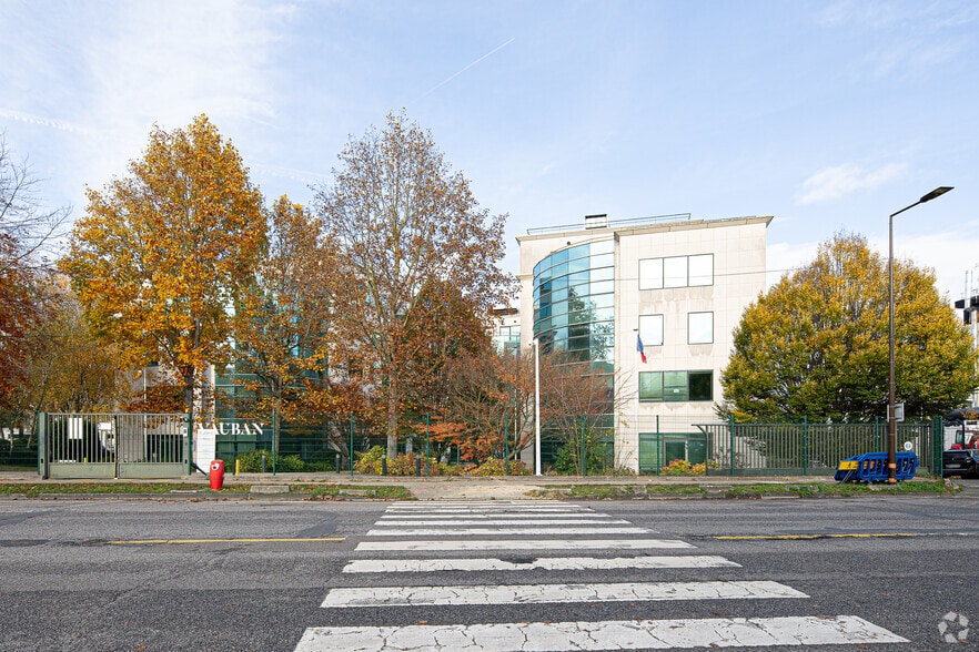 17 Rue Paul Dautier, Vélizy-Villacoublay à louer - Photo principale - Image 1 de 2