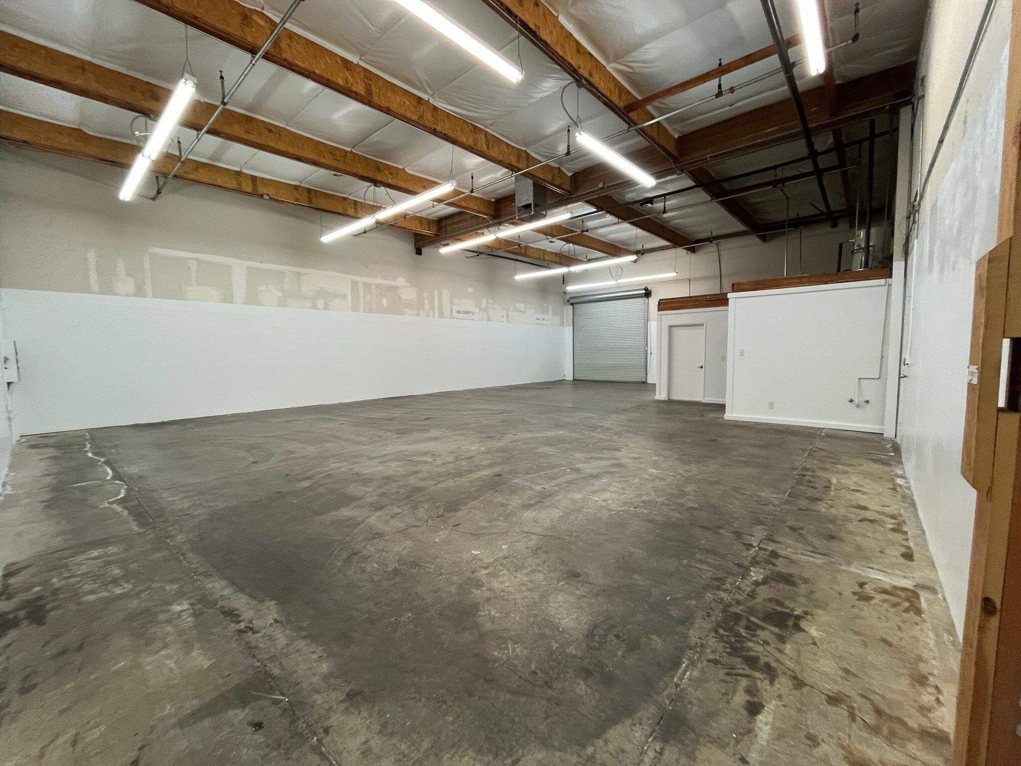 6100 Enterprise Dr, Diamond Springs, CA à louer Photo intérieure- Image 1 de 4