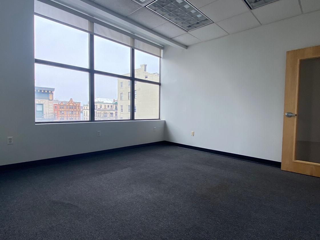 79 Hudson St, Hoboken, NJ for lease Interior Photo- Image 1 of 11