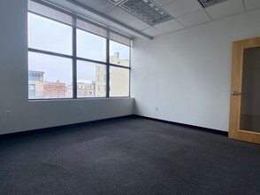 79 Hudson St, Hoboken, NJ for lease Interior Photo- Image 1 of 11