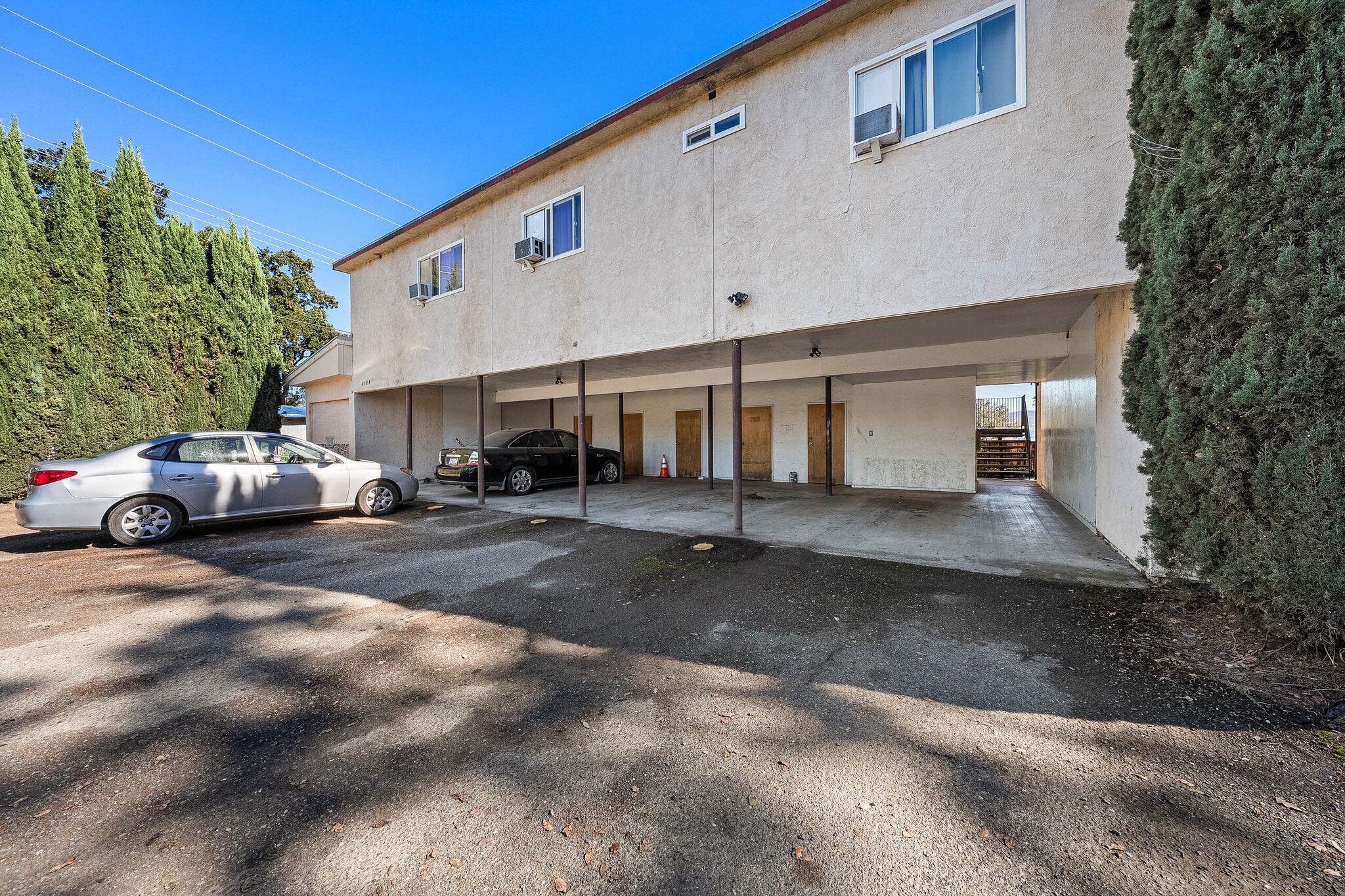 4584 S Terrace Ave, Lakeport, CA for sale Primary Photo- Image 1 of 44