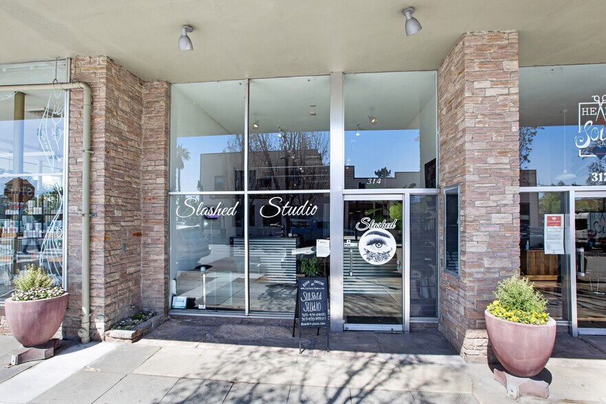 5-5 Petaluma Blvd N, Petaluma, CA à louer - Photo du bâtiment - Image 2 de 3