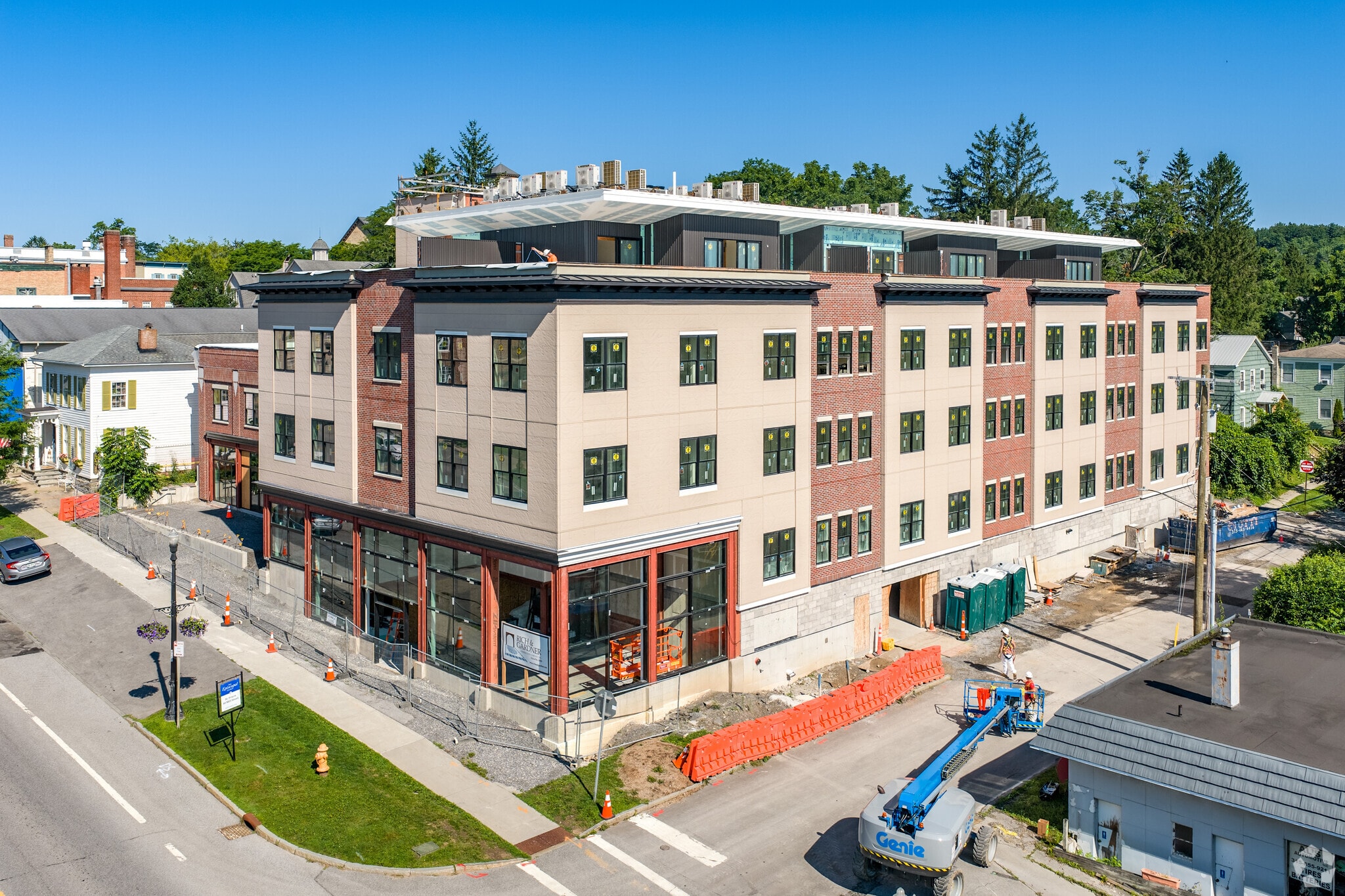 99 Albany St, Cazenovia, NY for lease Primary Photo- Image 1 of 5